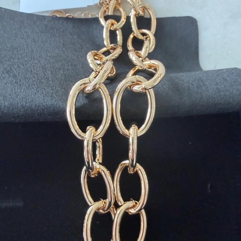 CRYSTAL  STARFISH necklace !!!! Betsy Johnson!!! Gorgeous!!!